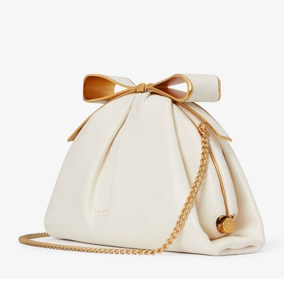 kate spade Handbags - Kate Spade♠️ New York, NWOT Bridal pearlized bow leather bag